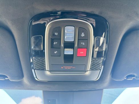 Used 2024 Hyundai Palisade Calligraphy image 31