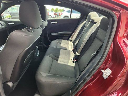 Used 2019 Dodge Charger SXT AWD/4WD image 15