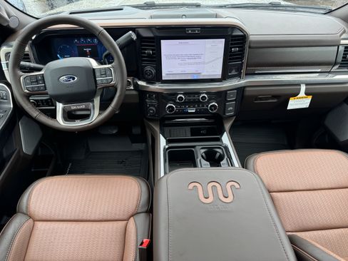 New 2026 Ford F250 King Ranch w/ Chrome Package AWD/4WD image 10
