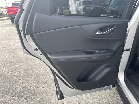 Used 2021 Chevrolet Blazer LT image 23