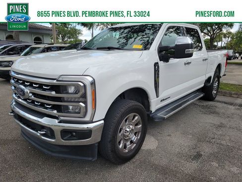 Used 2023 Ford F350 Lariat w/ Chrome Package AWD/4WD image 1