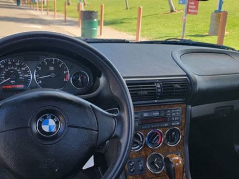 Used 2000 BMW Z3 2.5i image 22