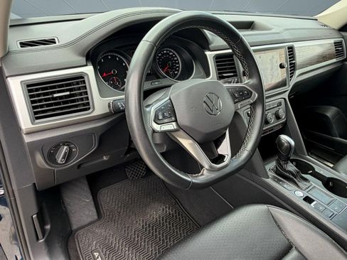 Used 2021 Volkswagen Atlas SE FWD image 4