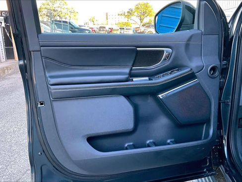 Used 2025 Ford Expedition Max Platinum w/ Stealth Performance Package image 22