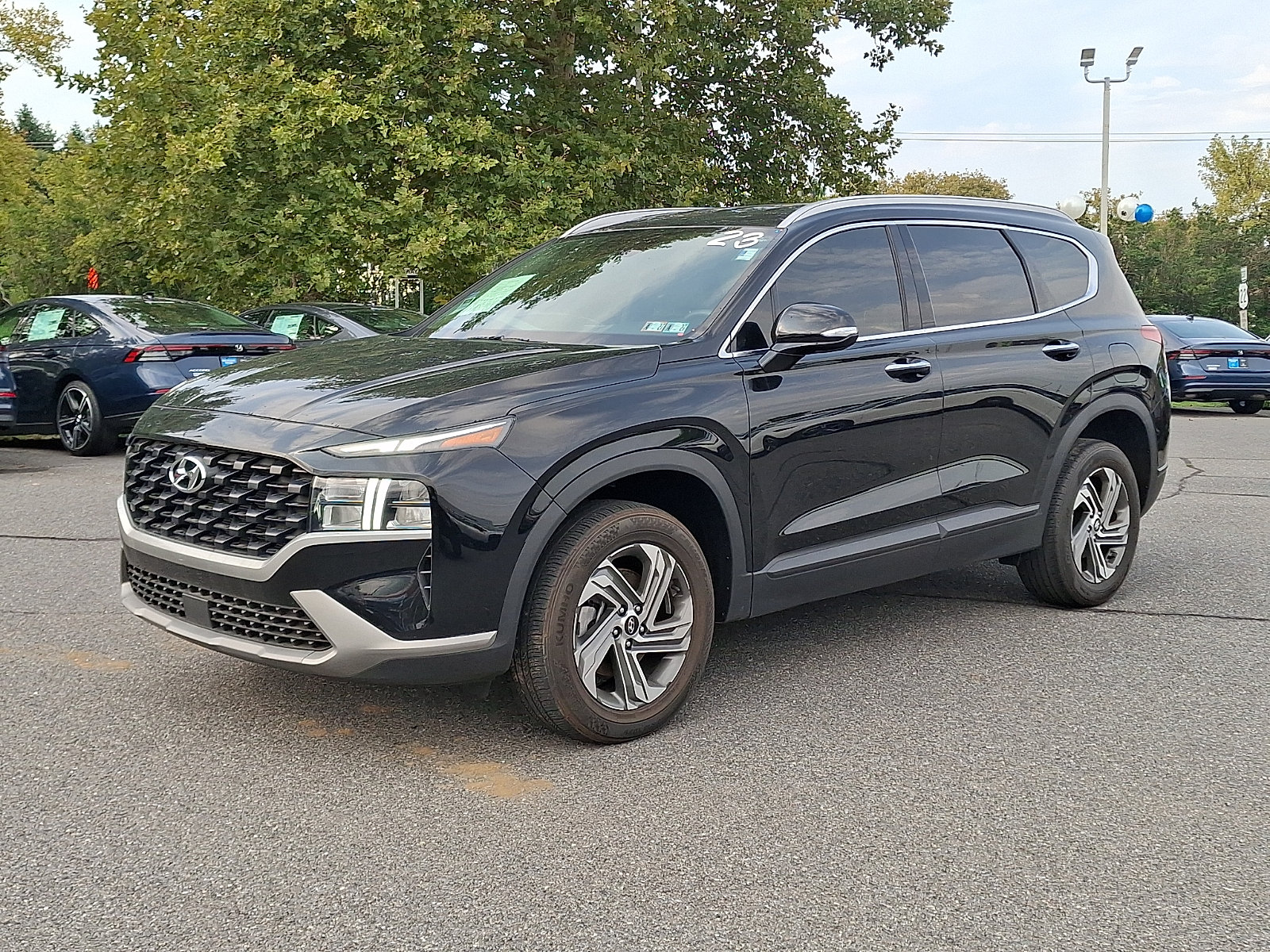 Used 2023 Hyundai Santa Fe SEL AWD/4WD image 3