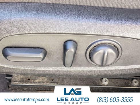 Used 2019 Chevrolet Malibu LT FWD image 17