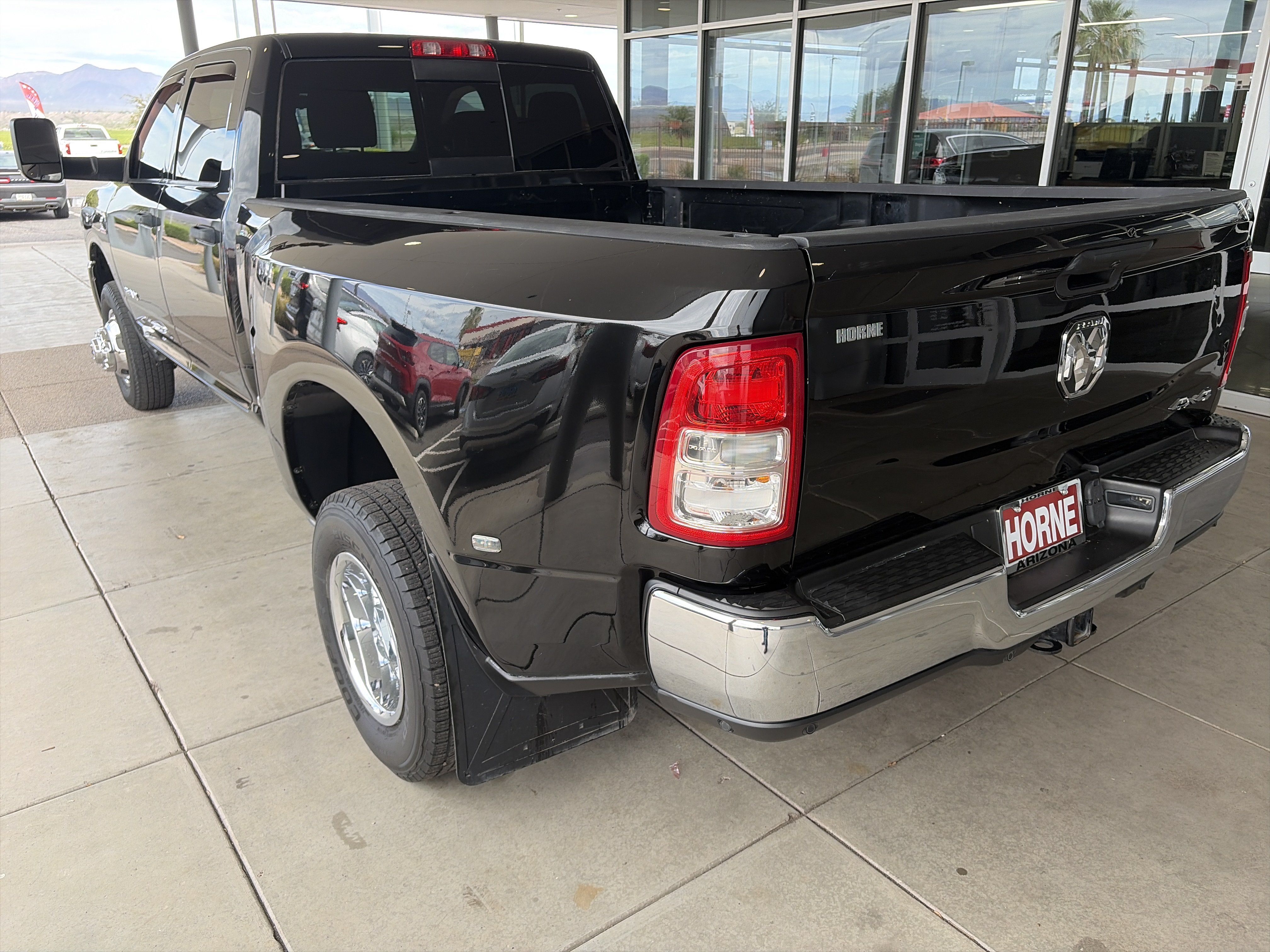 Used 2022 RAM 3500 Tradesman AWD/4WD image 6