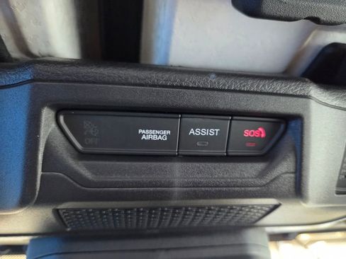 Used 2025 Jeep Wrangler Sport S image 51