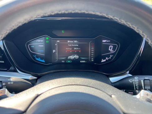 Used 2022 Kia Niro Touring Special Edition image 17