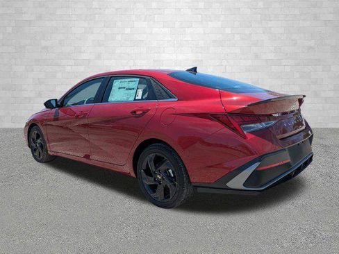 New 2026 Hyundai Elantra SEL Sport Premium FWD image 4
