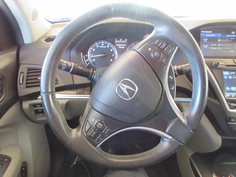 Used 2018 Acura MDX SH-AWD image 37