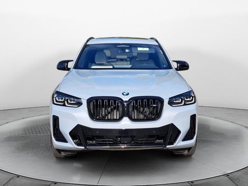 Used 2024 BMW X3 M40i image 2