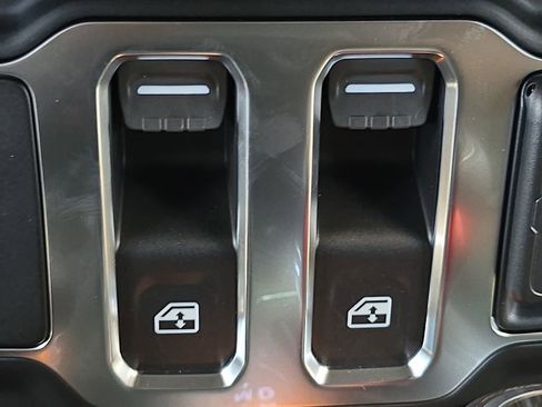 New 2026 Jeep Wrangler Sport AWD/4WD image 28