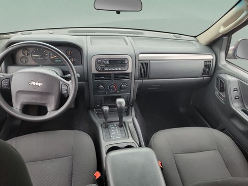 Used 2004 Jeep Grand Cherokee Laredo w/ Convenience Group AWD/4WD image 11