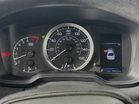 Used 2021 Toyota Corolla LE FWD image 16