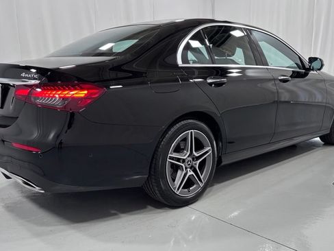 Used 2023 Mercedes-Benz E 350 4MATIC Sedan image 6
