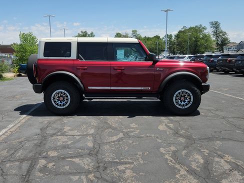 New 2026 Ford Bronco Outer Banks w/ Sasquatch Package AWD/4WD image 8