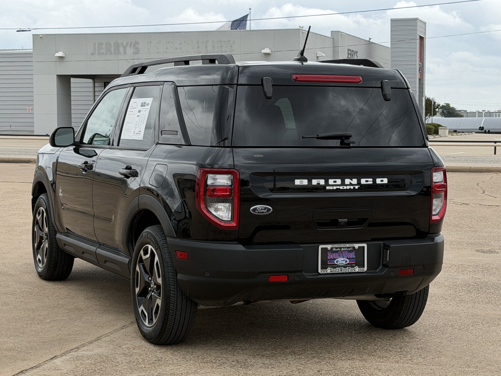 Used 2024 Ford Bronco Sport Outer Banks AWD/4WD image 6