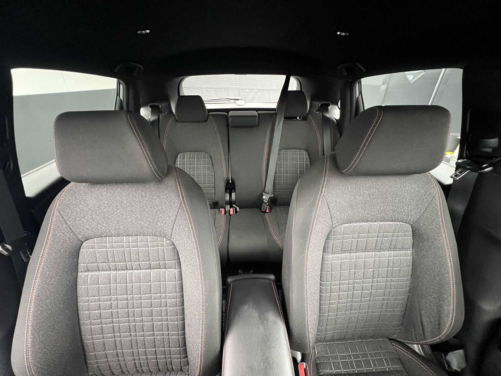 Certified 2025 Honda HR-V Sport image 27