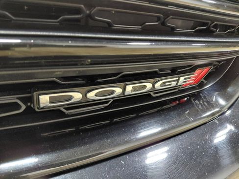 Certified 2019 Dodge Charger SXT w/ Cold Weather Package image 25