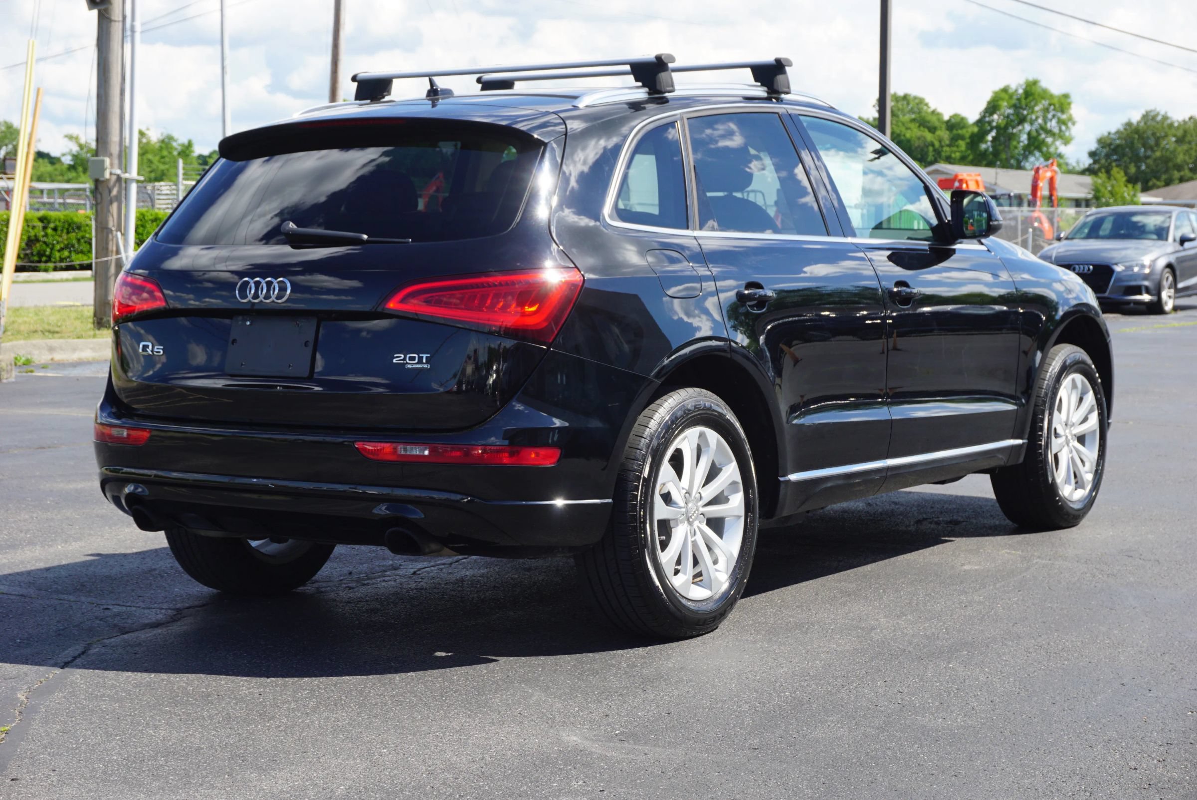 Used 2013 Audi Q5 2.0T Premium w/ Convenience Pkg AWD/4WD image 5