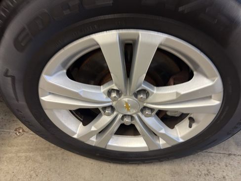 Used 2013 Chevrolet Equinox LS image 35