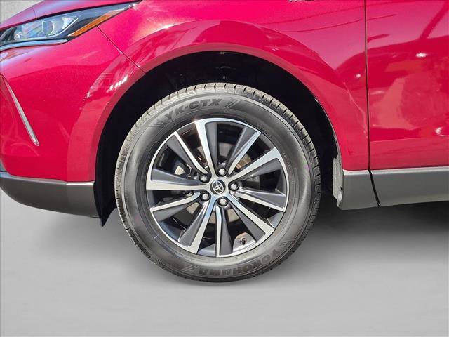 Used 2021 Toyota Venza LE w/ Carpet Mat Package (TMS) AWD/4WD image 22