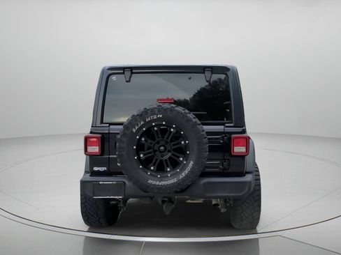 Used 2018 Jeep Wrangler Unlimited Sport S AWD/4WD image 25