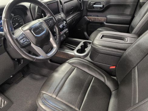 Used 2021 GMC Sierra 1500 Denali w/ Denali Ultimate Package AWD/4WD image 17