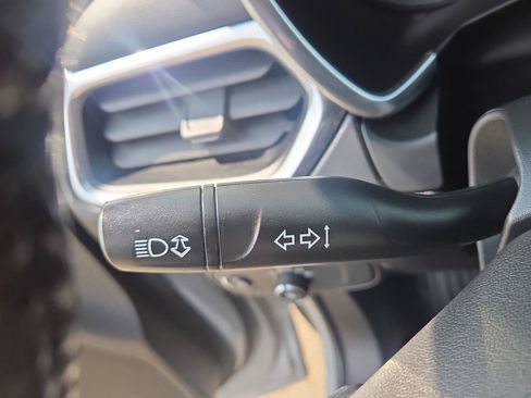 Used 2019 Chevrolet Equinox LT AWD/4WD image 27