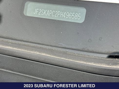 Used 2023 Subaru Forester Limited AWD/4WD image 2