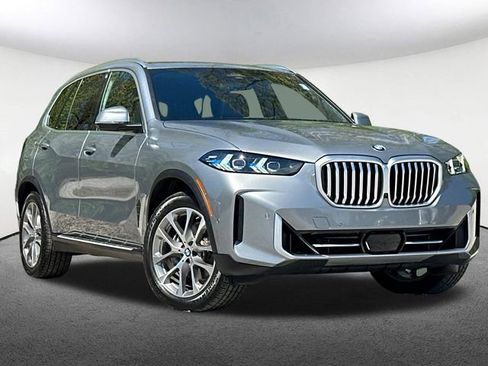 Used 2026 BMW X5 xDrive40i AWD/4WD image 2