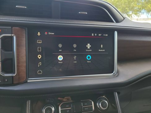 Certified 2023 GMC Yukon Denali Ultimate AWD/4WD image 22