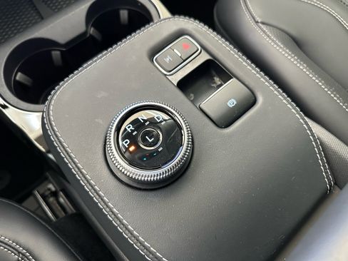 Used 2024 Ford Mustang Mach-E Premium image 34