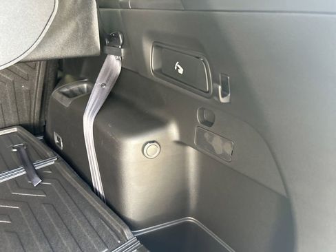 New 2025 Mitsubishi Outlander Trail Edition image 42