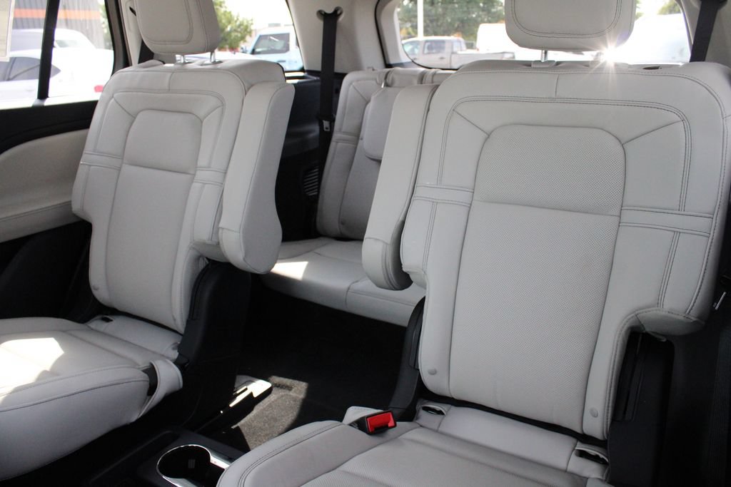 New 2027 Lincoln Aviator Reserve AWD/4WD image 21