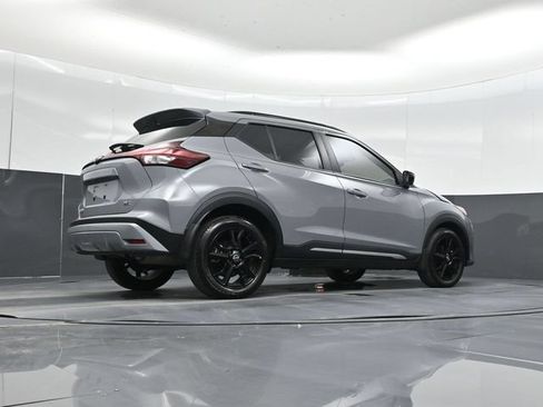 Used 2024 Nissan Kicks SR w/ SR Premium Package FWD image 54