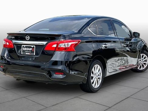 Used 2017 Nissan Sentra S w/ S Style Package FWD image 11