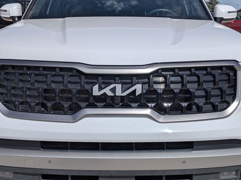 Used 2023 Kia Telluride SX Prestige X-Pro AWD/4WD image 9