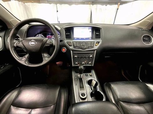 Used 2019 Nissan Pathfinder SL w/ SL Premium Package image 15