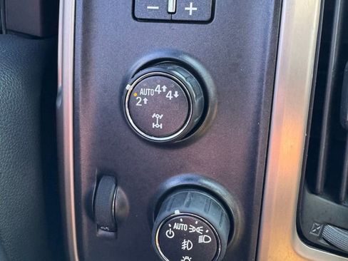 Used 2018 GMC Sierra 1500 Denali w/ Denali Ultimate Package AWD/4WD image 25