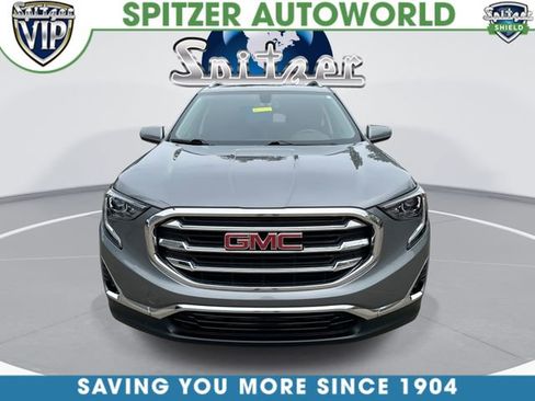 Used 2019 GMC Terrain SLT w/ Preferred Package FWD image 3