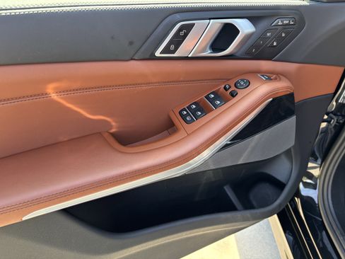 Certified 2026 BMW X7 M60i AWD/4WD image 14