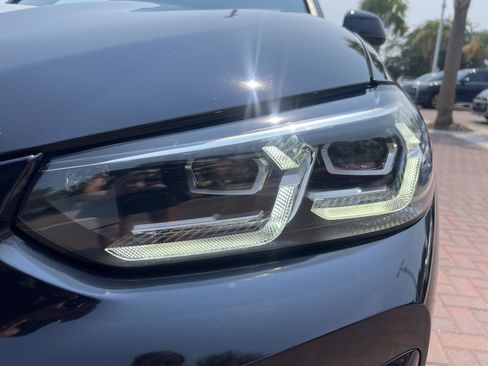 Used 2022 BMW X3 sDrive30i w/ M Sport Package 2 RWD image 6