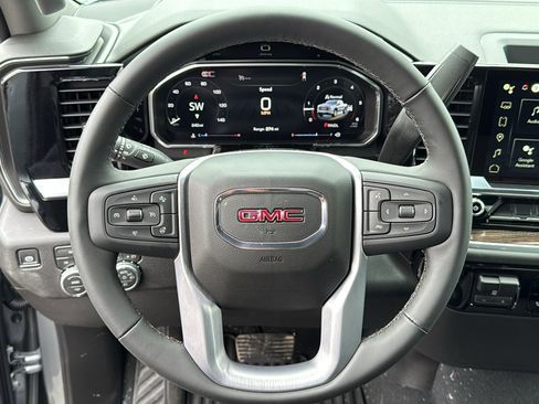 New 2026 GMC Sierra 1500 Elevation image 10