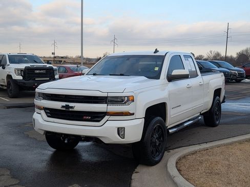 Used 2016 Chevrolet Silverado 1500 LT w/ All Star Edition image 3