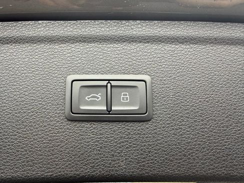 Used 2023 Audi Q5 2.0T Premium Plus image 36