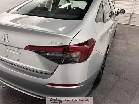 Used 2025 Honda Civic Sport image 15