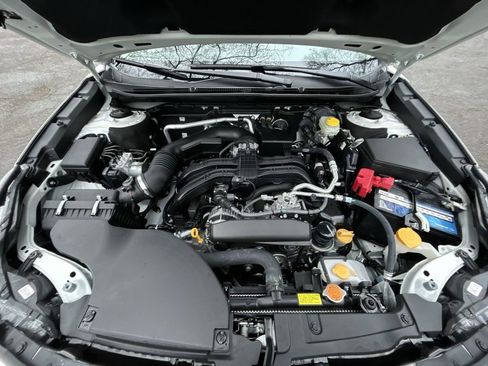 Certified 2025 Subaru Outback Premium AWD/4WD image 14