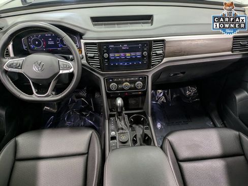 Used 2023 Volkswagen Atlas SE image 24